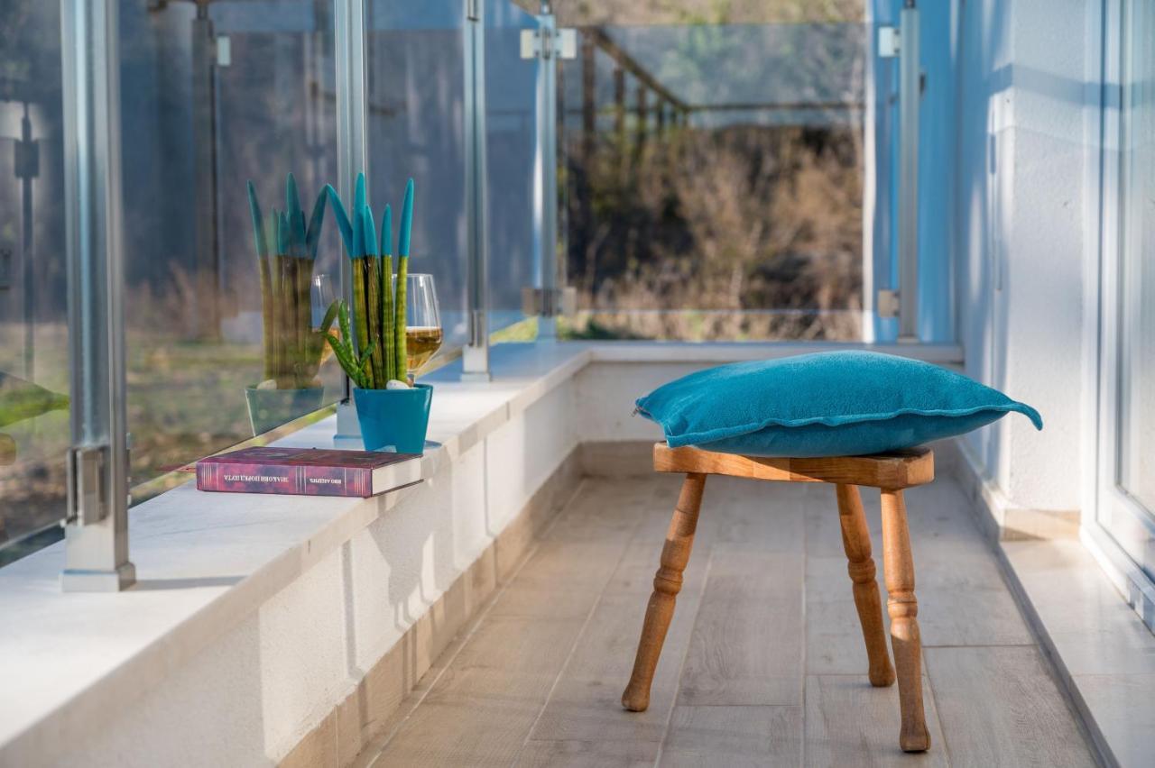 Happy Home Tivat Exterior foto